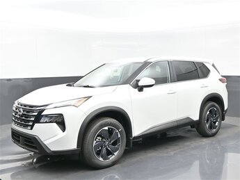 2026 Everest White Pearl Tricoat Nissan Rogue SV 4 Door AWD SUV 3-Cylinder Engine