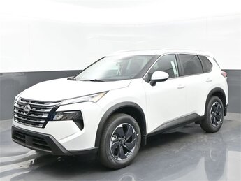 2026 Nissan Rogue SV 4 Door SUV 3-Cylinder Engine