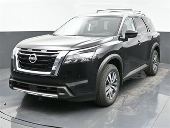 2025 Nissan Pathfinder SL FWD Automatic SUV
