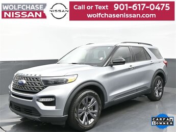 2022 Iconic Silver Metallic Ford Explorer XLT SUV 4 Door RWD 2.3L EcoBoost I-4 Engine