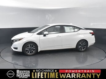 2025 Aspen White Tricoat Nissan Versa SV Car 4 Door Automatic (CVT) FWD