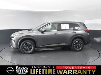 2024 Gun Metallic Nissan Rogue SV 4 Door FWD 1.5L DOHC Engine SUV