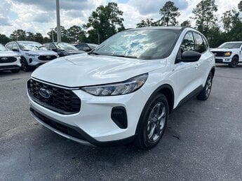 2025 Ford Escape ST-Line 2.5L iVCT Engine FWD SUV Automatic