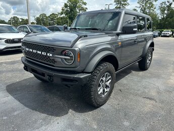 2025 Carbonized Gray Metallic Ford Bronco Big Bend Automatic 4X4 SUV