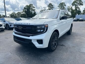 2025 Ford Expedition Platinum 3.5L V6 Engine 4X4 Automatic SUV 4 Door