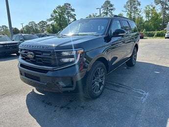 2025 Ford Expedition Platinum 4 Door 4X4 SUV 3.5L V6 Engine