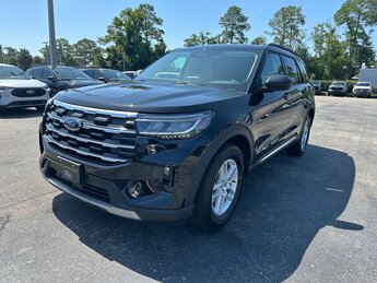 2025 Ford Explorer Active 2.3L EcoBoost I-4 Engine 4 Door SUV