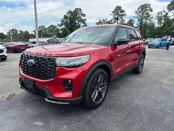 2025 Rapid Red Metallic Tinted Clearcoat Ford Explorer ST-Line 4 Door SUV RWD Automatic