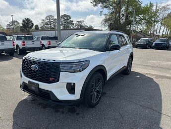 2025 Ford Explorer ST 3.0L EcoBoost V6 Engine SUV 4 Door RWD