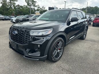 2025 Agate Black Metallic Ford Explorer ST Automatic 3.0L EcoBoost V6 Engine SUV 4 Door