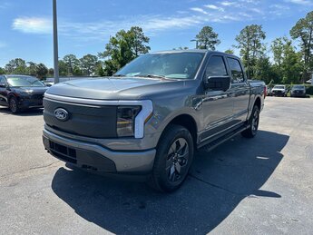 2025 Carbonized Gray Metallic Ford F-150 Lightning Flash Electric Motor Engine 4 Door Automatic AWD
