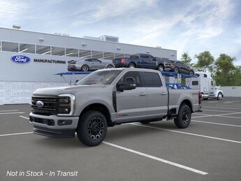 2025 Ford Super Duty F-250 SRW Platinum 4 Door 6.7L High Output Power Stroke V8 Diesel Engine Truck Automatic 4X4