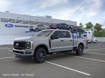2025 Avalanche Ford Super Duty F-350 SRW XL Power Stroke 6.7L V8 DI 32V OHV Turbodiesel Engine 4X4 Truck