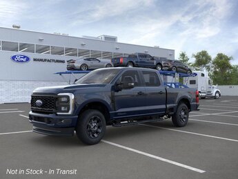 2025 Ford Super Duty F-350 SRW XL 4 Door 4X4 Truck Automatic Power Stroke 6.7L V8 DI 32V OHV Turbodiesel Engine