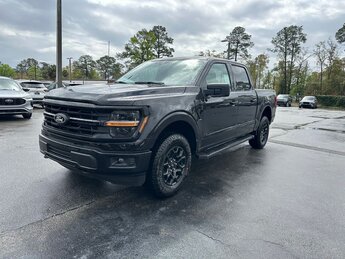 2025 Ford F-150 XLT 5.0L V8 Engine 4X4 4 Door