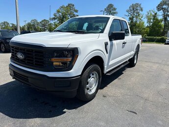 2025 Oxford White Ford F-150 XL 4 Door Automatic 5.0L V8 Engine 4X4