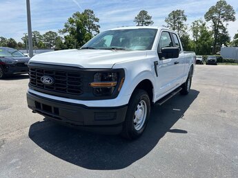 2025 Oxford White Ford F-150 XL 5.0L V8 Engine 4 Door Truck Automatic