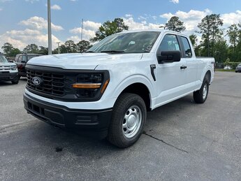 2025 Ford F-150 XL 3.5L V6 EcoBoost Engine 4 Door Automatic 4X4 Truck