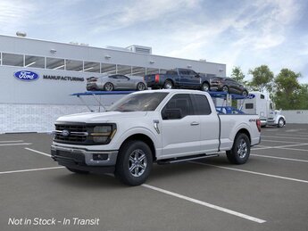 2025 Ford F-150 XLT 4 Door Truck 5.0L V8 Engine 4X4