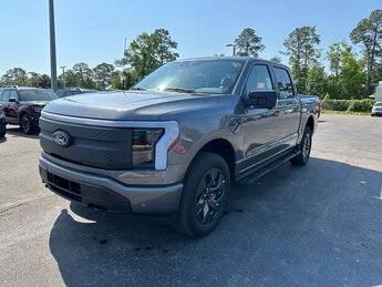 2025 Ford F-150 Lightning Flash Automatic Truck AWD