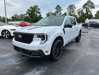 2025 Ford Maverick Lariat EcoBoost 2.0L I4 GTDi DOHC Turbocharged VCT Engine Automatic (CVT) AWD