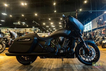 2025 Thunder Black Smoke Indian Chieftain PowerPlus DarkHorse 112 Rider Assist/Audio MotorCycle