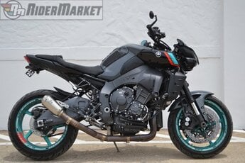 2023 Yamaha MT-10 Manual