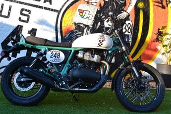 2025 Royal Enfield BEAR 650 
