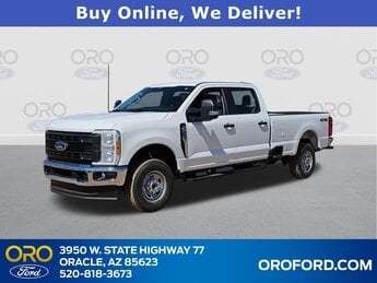 2025 Oxford White Ford Super Duty F-250 SRW Lariat 4 Door Automatic Truck 4X4