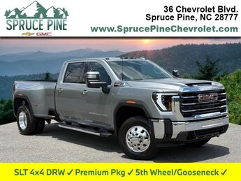 2025 GMC Sierra 3500HD SLT Truck 4X4 Duramax 6.6L V8 Turbodiesel Engine Automatic