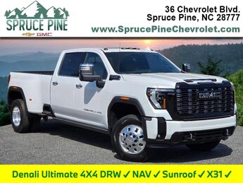 2025 White Frost Tricoat GMC Sierra 3500HD Denali Ultimate 4X4 4 Door Automatic