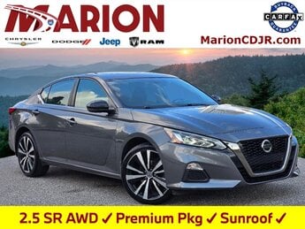 2019 Gun Metallic Nissan Altima 2.5 SR Car AWD 4 Door 2.5L 4-Cylinder DOHC 16V Engine Automatic (CVT)