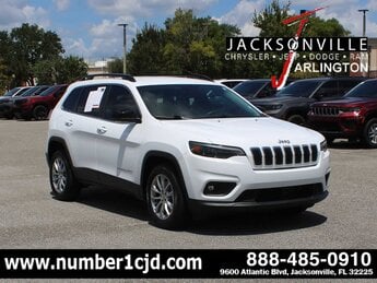 2022 Jeep Cherokee Latitude Lux FWD SUV G 3.2L V6 Cylinder Engine3.2 Automatic 4 Door