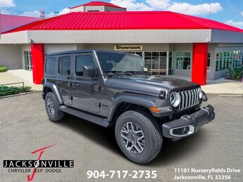 2026 Jeep Wrangler Sahara 3.6L V6 24V VVT Engine 4 Door SUV Automatic