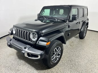 2025 Black Clearcoat Jeep Wrangler Sahara 4 Door Automatic G 2.0L 4 Cylinder Engine2.0 4X4