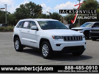 2021 Bright White Clearcoat Jeep Grand Cherokee Laredo E 4 Door G 3.6L V6 Cylinder Engine3.6 SUV