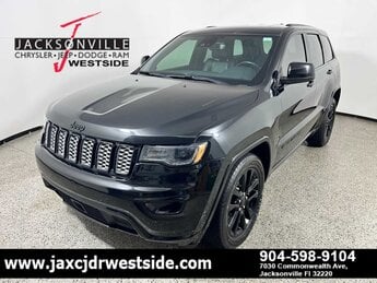 2021 Diamond Black Crystal Pearlcoat Jeep Grand Cherokee Laredo X 4 Door SUV Automatic