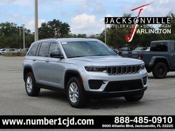 2025 Jeep Grand Cherokee Laredo X G 3.6L V6 Cylinder Engine3.6 SUV 4 Door