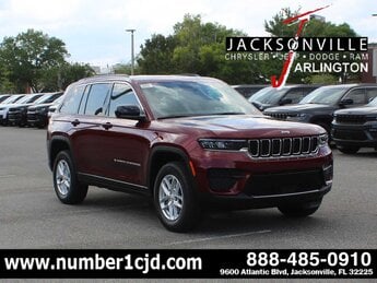 2025 Jeep Grand Cherokee Laredo X 4 Door G 3.6L V6 Cylinder Engine3.6 RWD