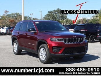 2025 Velvet Red Pearlcoat Jeep Grand Cherokee G 3.6L V6 Cylinder Engine3.6 SUV Automatic