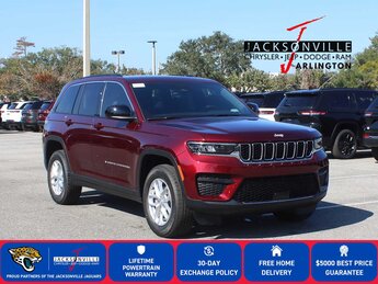 2025 Velvet Red Pearlcoat Jeep Grand Cherokee RWD SUV 4 Door G 3.6L V6 Cylinder Engine3.6