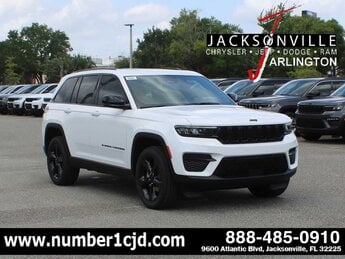 2025 Jeep Grand Cherokee Altitude X 4 Door SUV Automatic G 3.6L V6 Cylinder Engine3.6 RWD