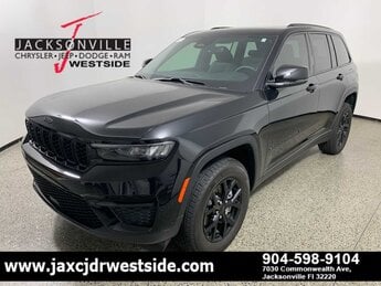 2025 Diamond Black Crystal Pearlcoat Jeep Grand Cherokee Altitude X Automatic 4 Door G 3.6L V6 Cylinder Engine3.6