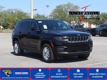 2026 Diamond Black Crystal Pearlcoat Jeep Grand Cherokee Laredo X 4 Door SUV Automatic G 3.6L V6 Cylinder Engine3.6