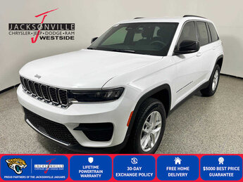 2026 Bright White Clearcoat Jeep Grand Cherokee Laredo 4 Door SUV Automatic G 3.6L V6 Cylinder Engine3.6 RWD