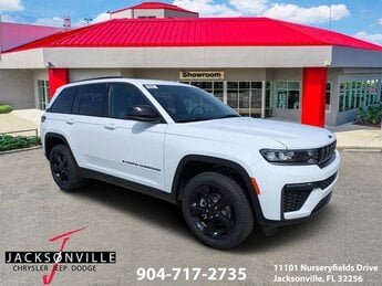 2026 Jeep Grand Cherokee Limited 2.0L Hurricane 4 Turbo with ESS Engine Automatic RWD