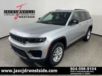 2025 Silver Zynith Jeep Grand Cherokee Laredo X 4X4 4 Door Automatic