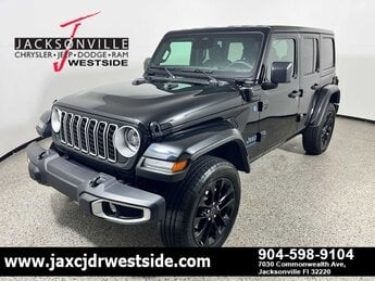 2025 Black Clearcoat Jeep Wrangler Sahara 4xe Automatic H 2.0L 4 Cylinder Engine2.0 4 Door SUV 4X4