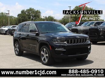 2023 Diamond Black Crystal Pearlcoat Jeep Grand Cherokee 4xe H 2.0L 4 Cylinder Engine2.0 SUV 4 Door