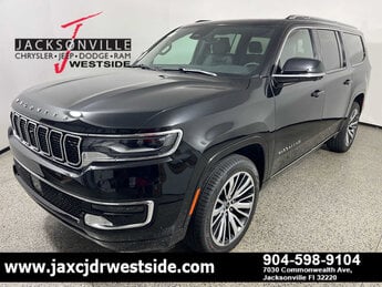 2025 Diamond Black Crystal Pearlcoat Jeep Wagoneer L Series II Limited G 3.0L Straight 6 Cylinder Engine3.0 Automatic 4X4 SUV 4 Door